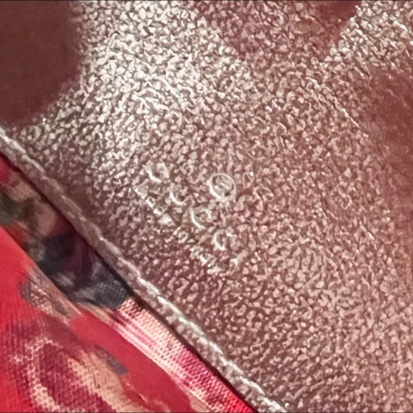 SOLD🚫Gucci trapuntata camera crossbody shoulder blue red quilted bag - Picture 8 of 15